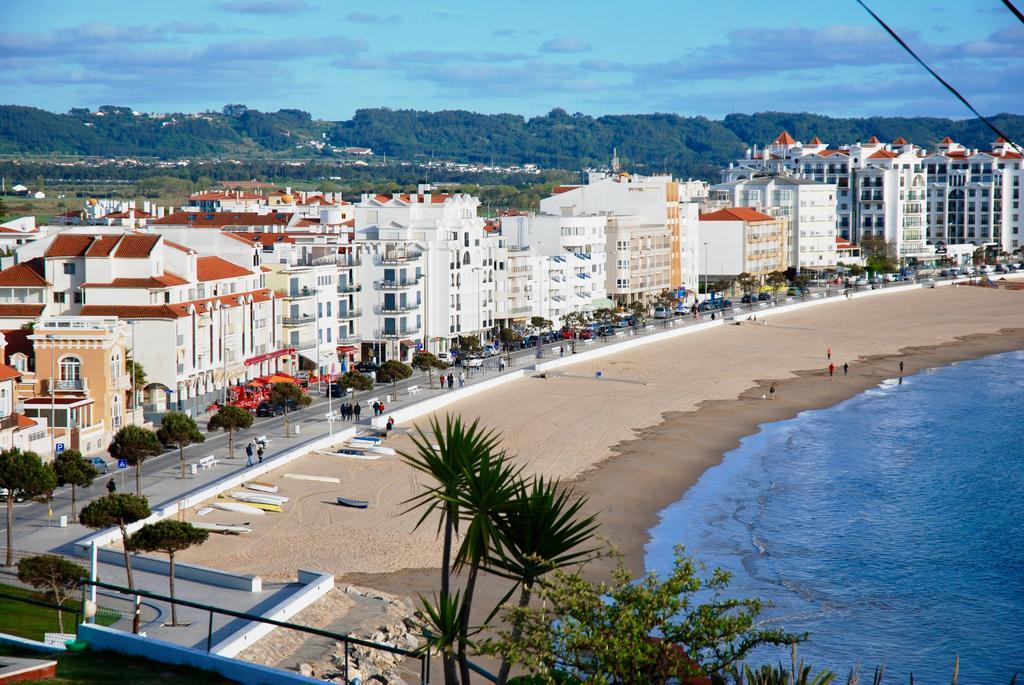 Bay São Martinho do Porto Exterior foto